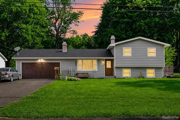 413 Alvena Avenue, BattleCreek, MI 49017