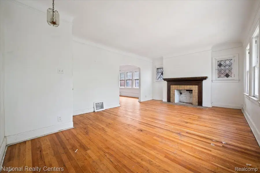 4353 W Buena Vista Street, Detroit, MI 48238 - #3