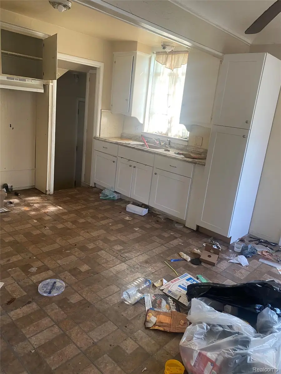 16551 Tacoma, Detroit, MI 48205 - #2