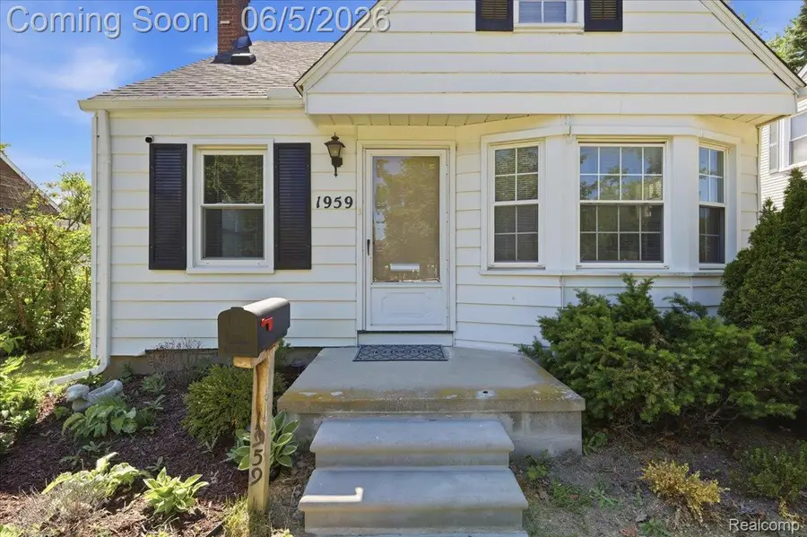 1959 Cass Boulevard, Berkley, MI 48072 - #2