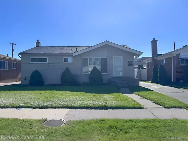 25154 Huron Street, Roseville, MI 48066