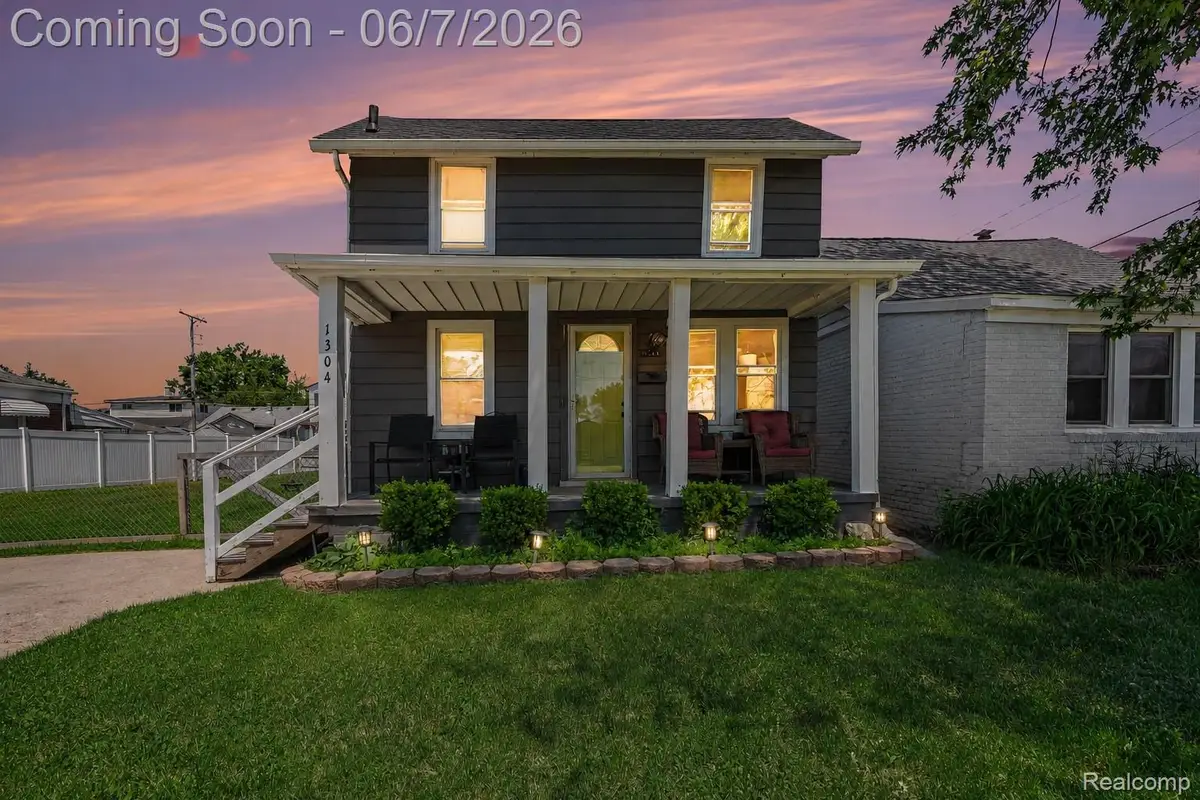 1304 Stewart Avenue, Lincoln Park, MI 48146 - #1