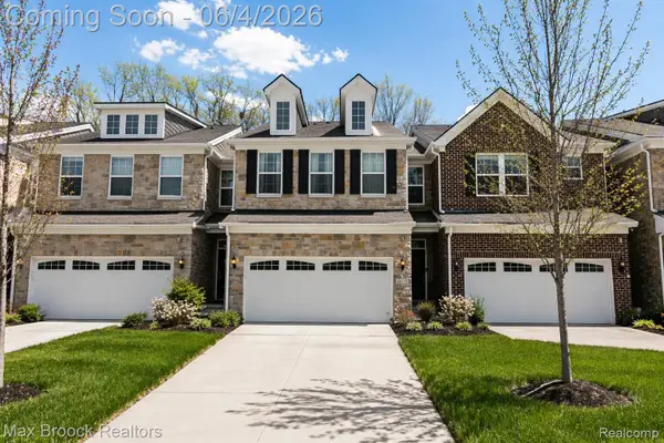 40115 Premier Drive #22, Plymouth, MI 48170