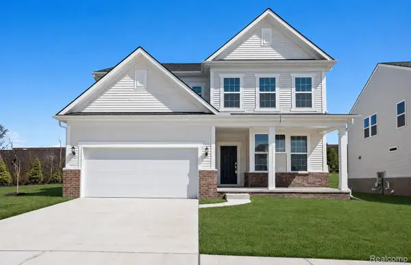 623 Gretchen Lane, Saline, MI 48176