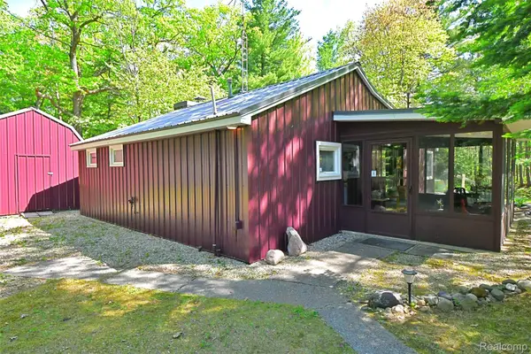 3732 Ste Maria Court, WestBranch, MI 48661