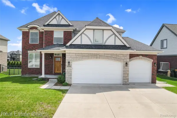 26608 Fountain View Boulevard, NewBaltimore, MI 48051