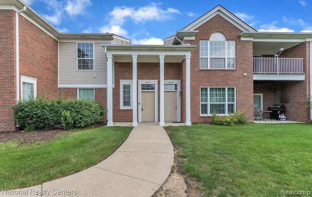 16707 Carriage Way, Northville, MI 48168 - #1