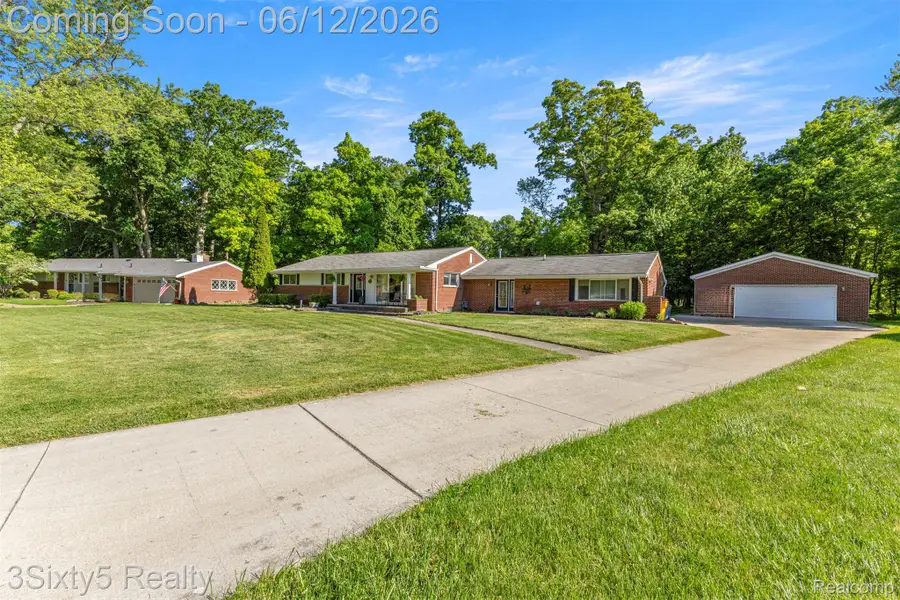 7714 Bournemouth Avenue, Grosse Ile, MI 48138 - #3