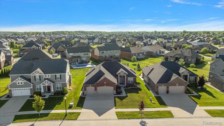 55206 Sarazen Drive, Macomb, MI 48042 - #3