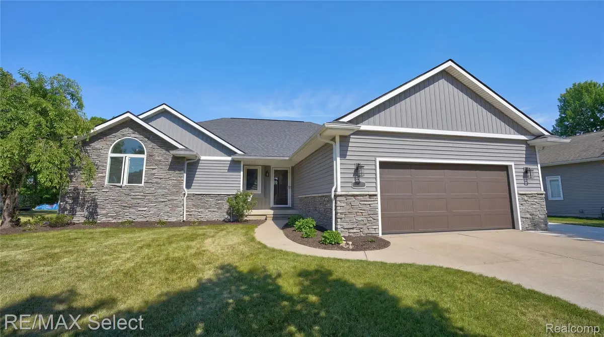 2288 Lost Creek Drive, Flushing, MI 48433 - #1