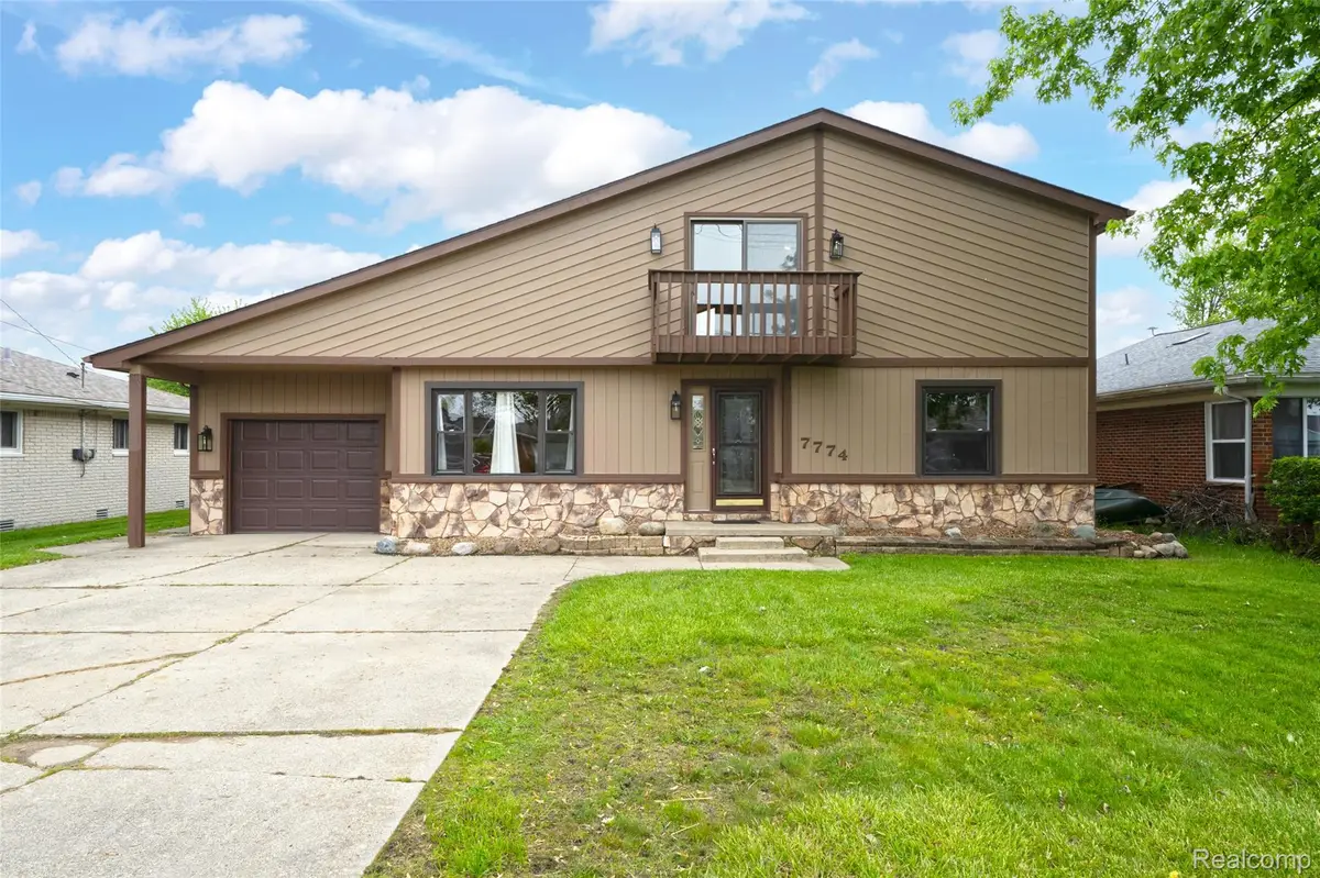 7774 Colony Drive, Pearl Beach, MI 48001 - #1