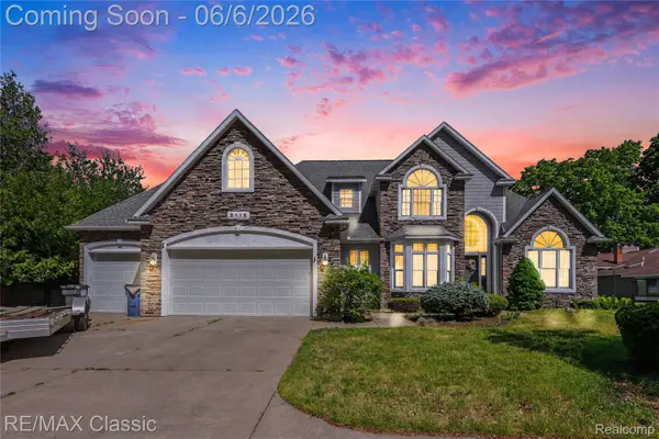 5118 S Shore Drive, Whitehall, MI 49461