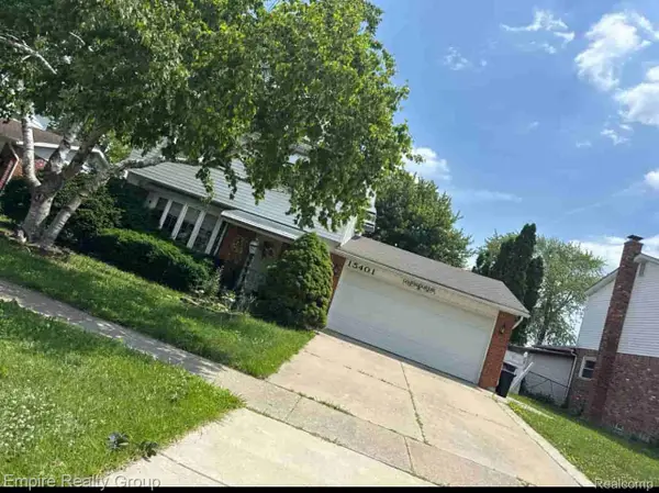 15401 Vivian Street, Taylor, MI 48180
