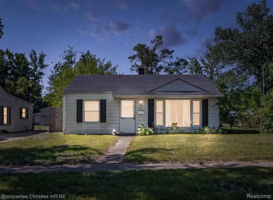 35751 Glen Street, Westland, MI 48186 - #2