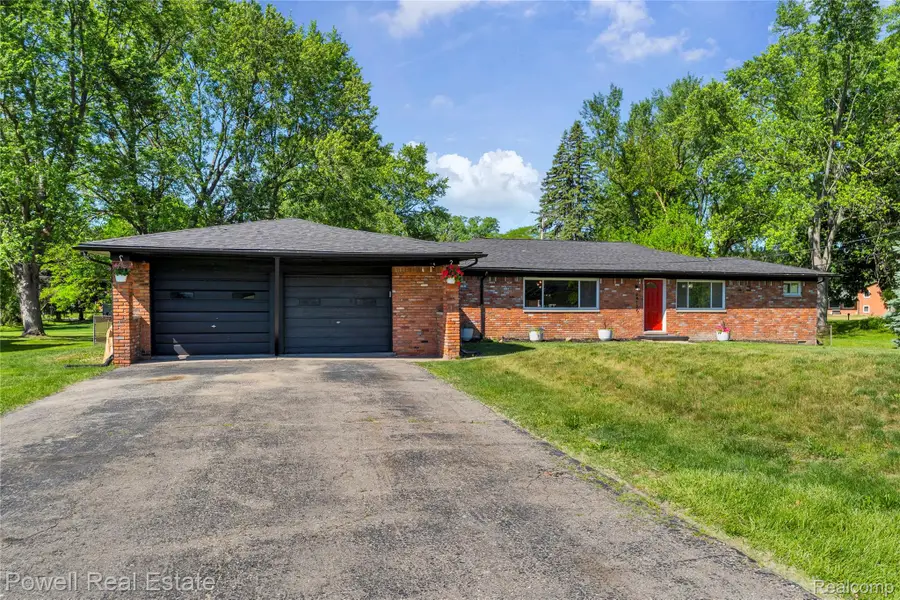 24139 Philip Drive, Southfield, MI 48075 - #2