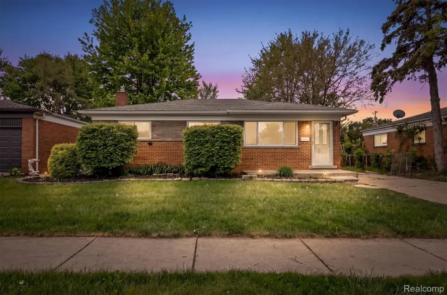 13144 Stamford Avenue, Warren, MI 48089 - #2