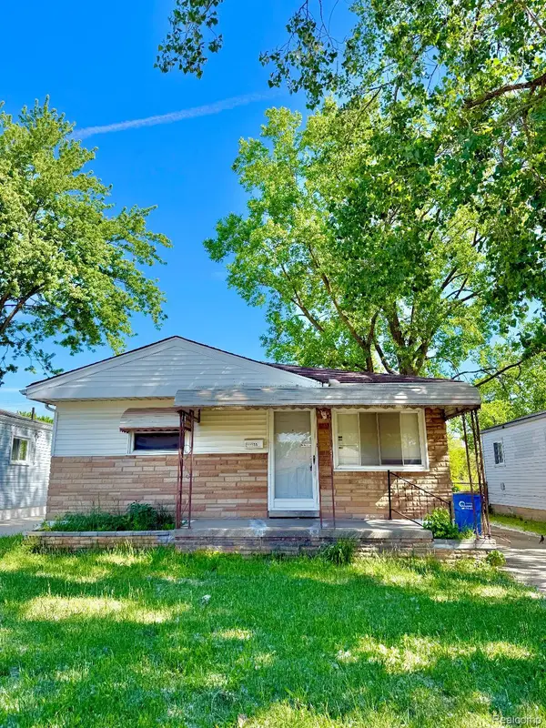 13335 Charlotte Avenue, Warren, MI 48089