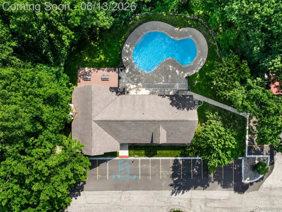 7592 Woodview Street #4, Westland, MI 48185 - #3