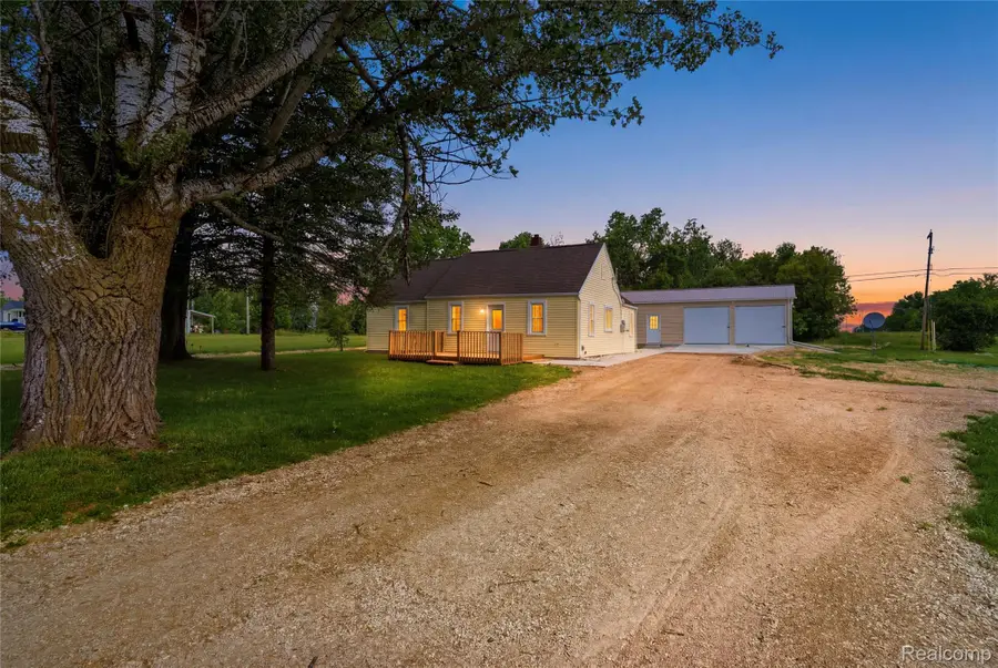 3241 E Frances Road, Clio, MI 48420 - #2