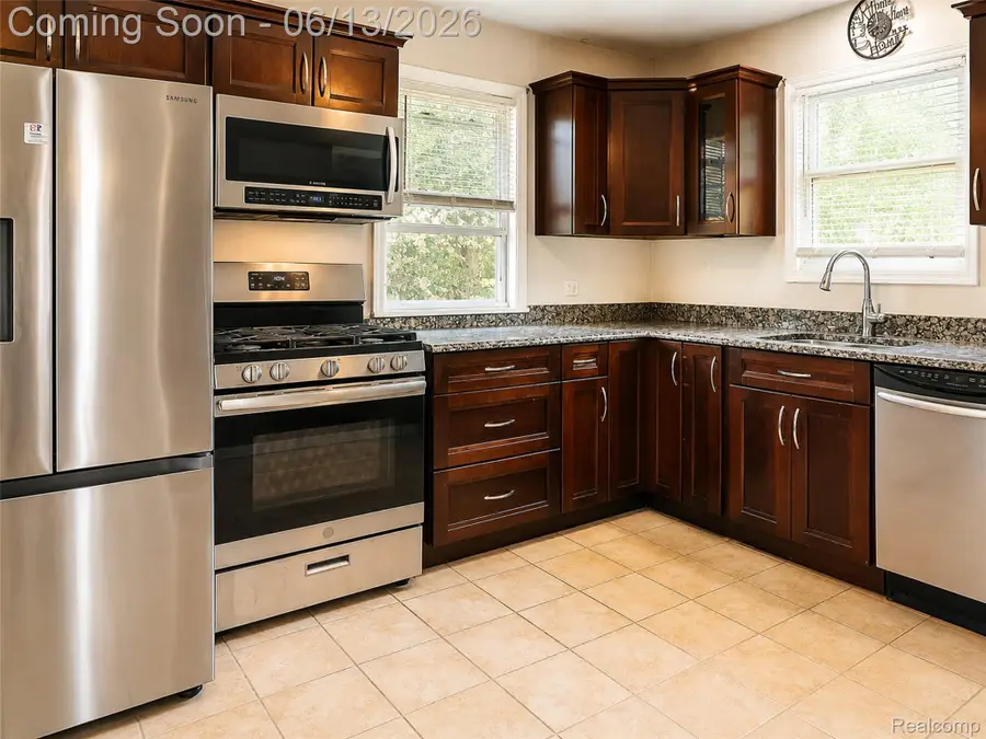 24362 Outer Drive, Melvindale, MI 48122 - #3