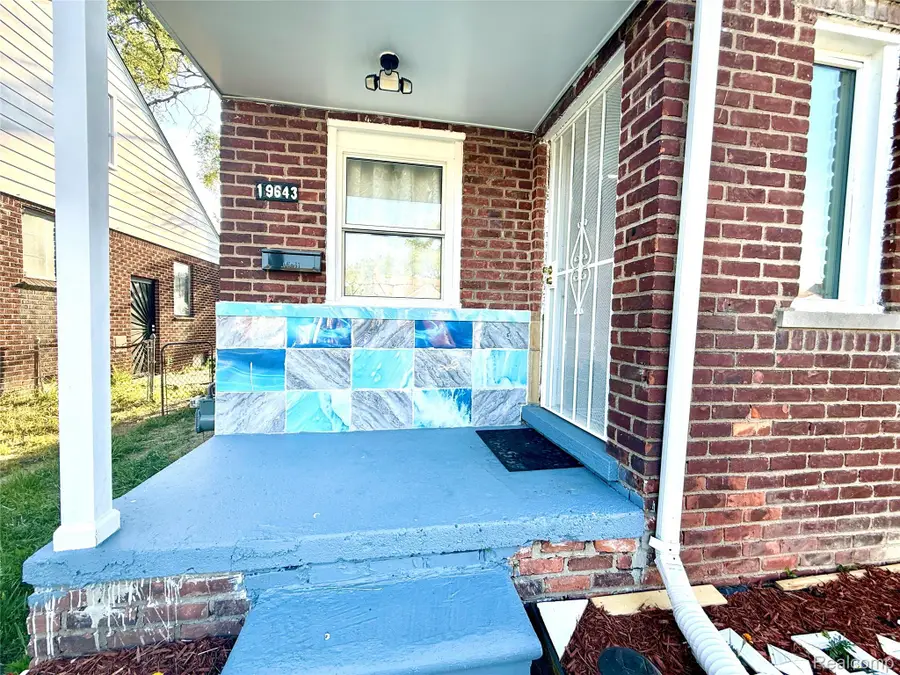 19643 Caldwell Street, Detroit, MI 48234 - #2