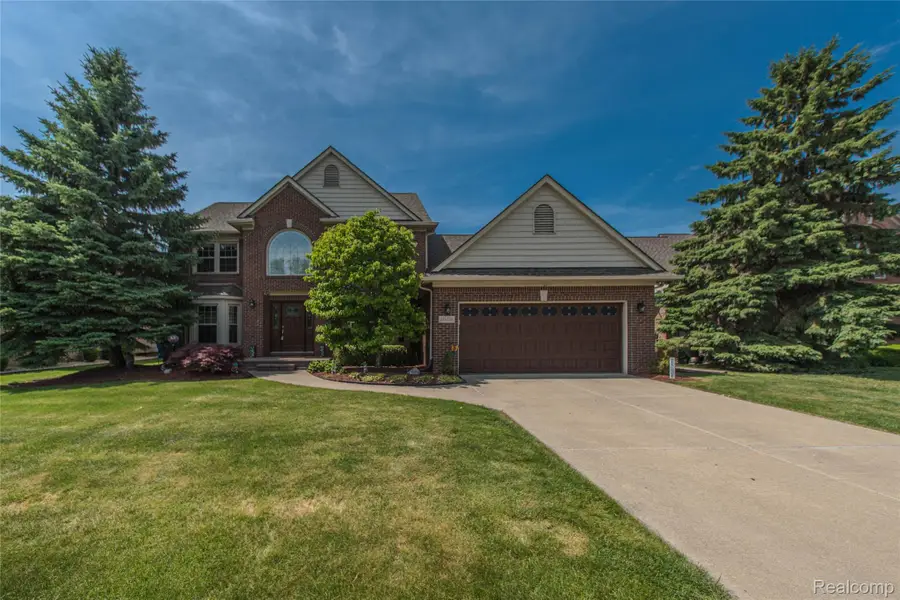 20491 Windemere Drive, Macomb, MI 48044 - #2