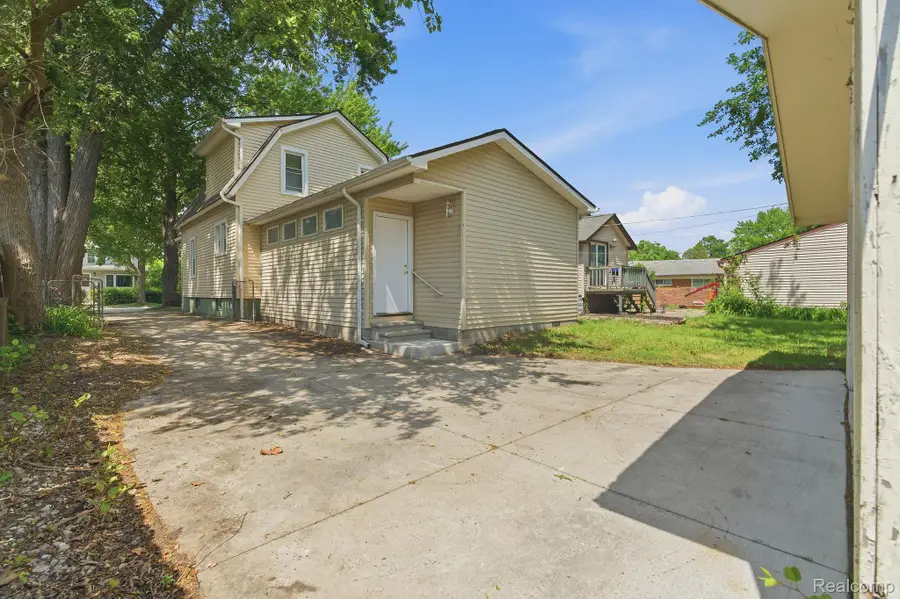 147 Crocker Boulevard, Mount Clemens, MI 48043 - #2