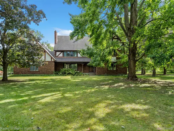 5500 Seymour Lake Road, Oxford, MI 48371