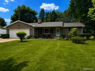 2234 W Caro Road, Caro, MI 48723 - #3
