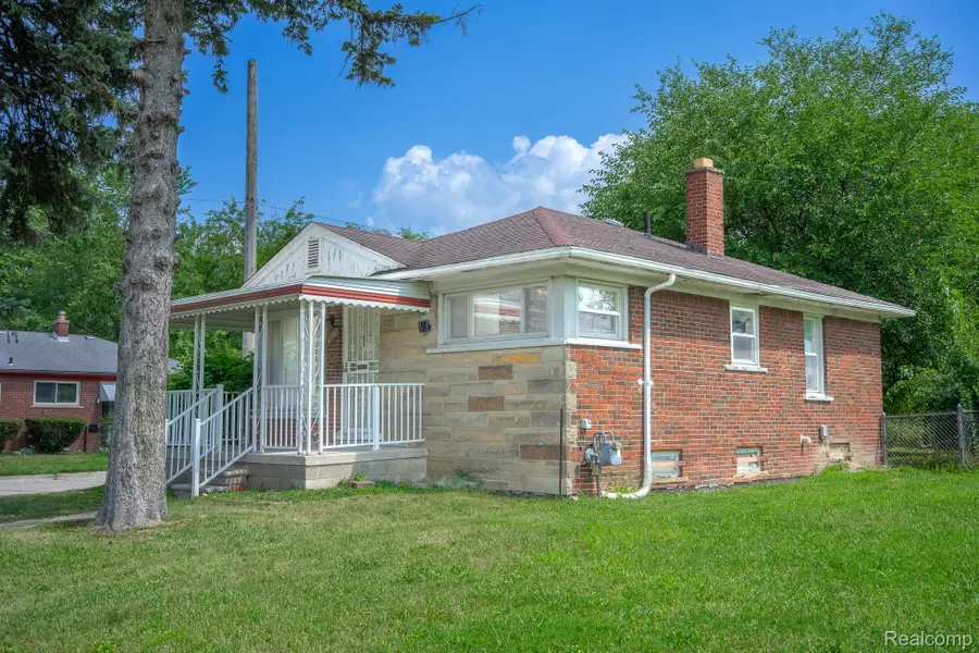 13150 Glenfield Street, Detroit, MI 48213 - #2