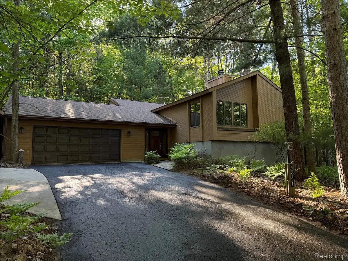 4341 Maplewood Lane, Acme, MI 49686 - #1
