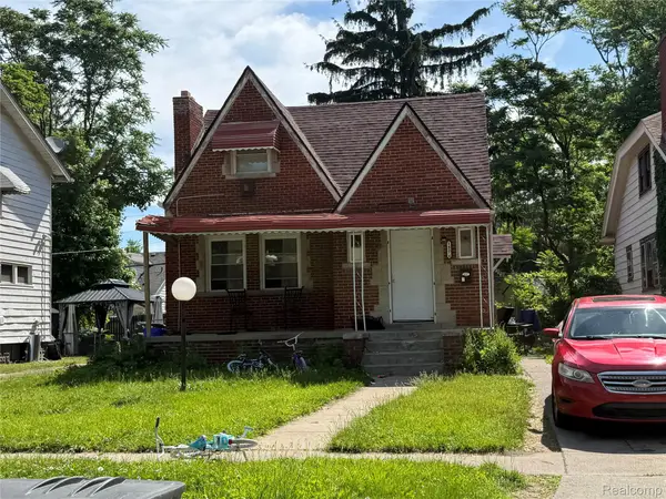14574 Strathmoor Street, Detroit, MI 48227