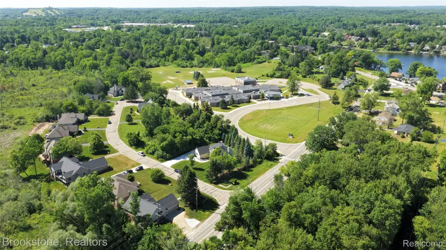 10295 Northridge Court, White Lake, MI 48386 - #2