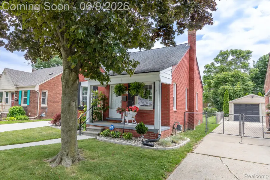 1833 Vinewood Street, Wyandotte, MI 48192 - #2