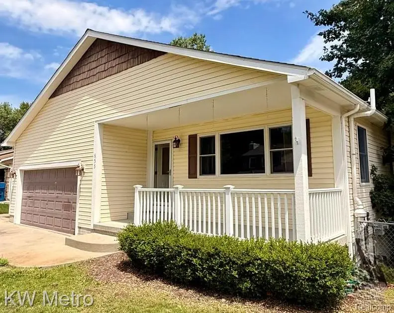 655 Sherry Drive, Orion, MI 48362 - #2