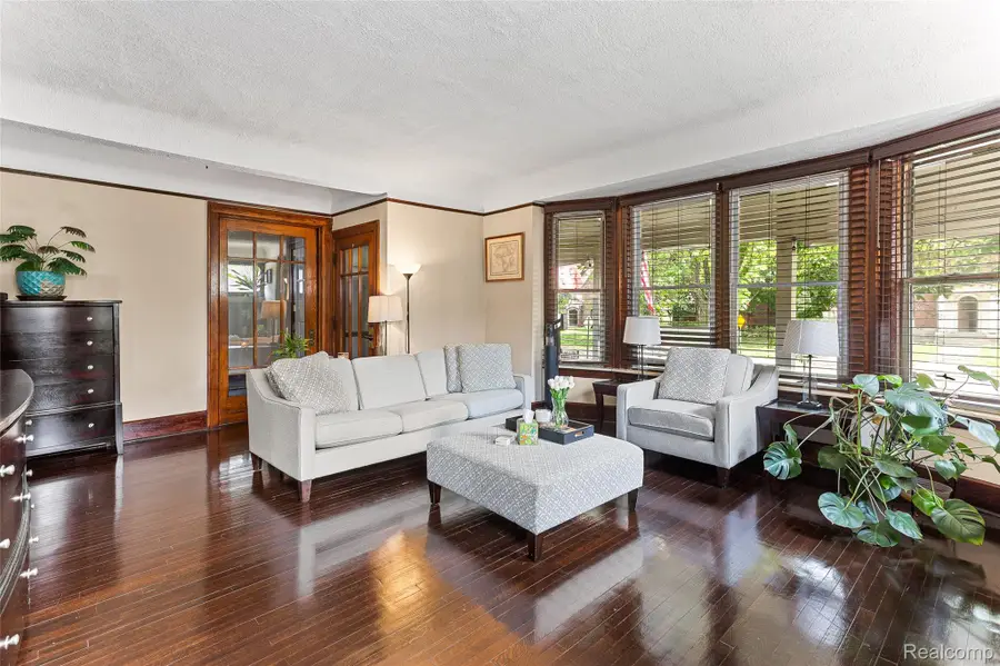 7641 La Salle Boulevard, Detroit, MI 48206 - #3