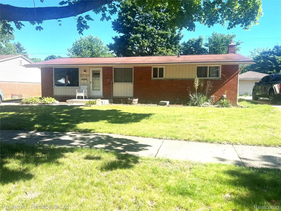 37110 Gilchrist Street, Westland, MI 48186 - #2