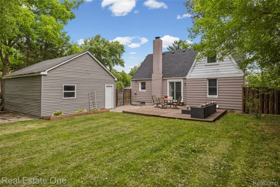 2275 Richwood Road, Auburn Hills, MI 48326 - #3