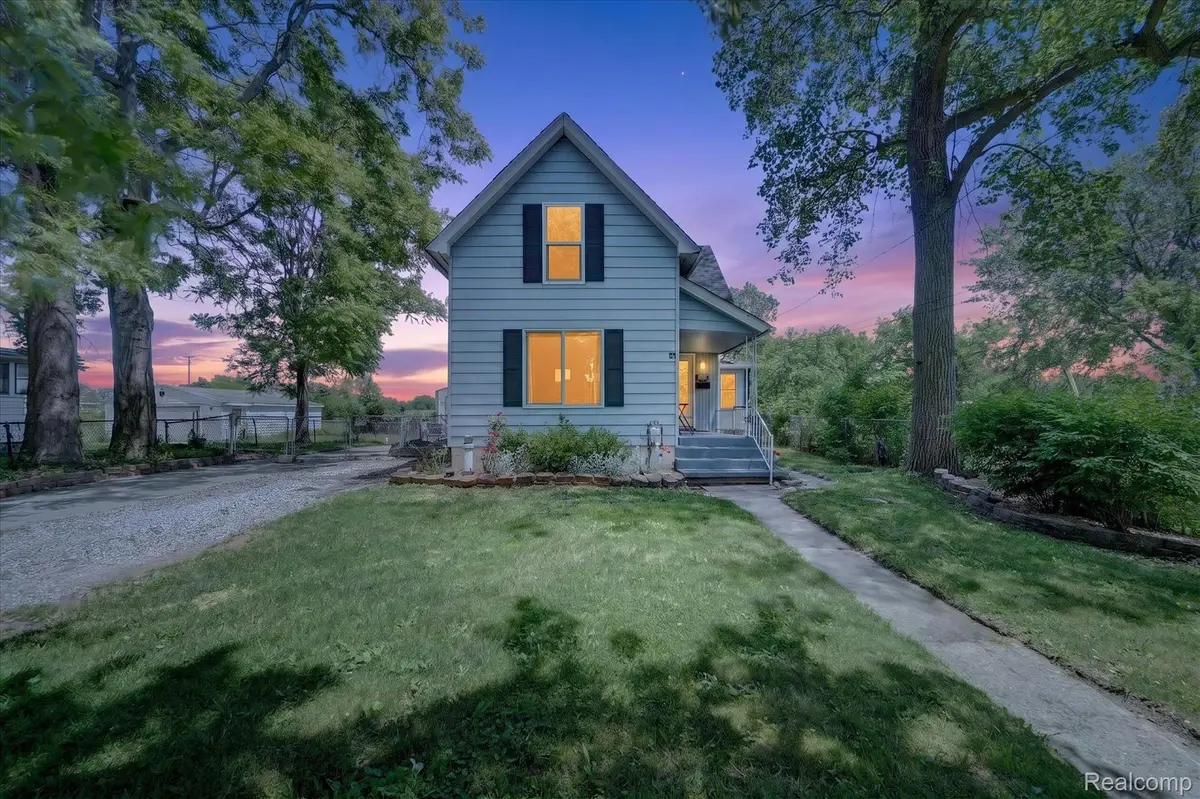 47 Avery Street, Mount Clemens, MI 48043 - #1