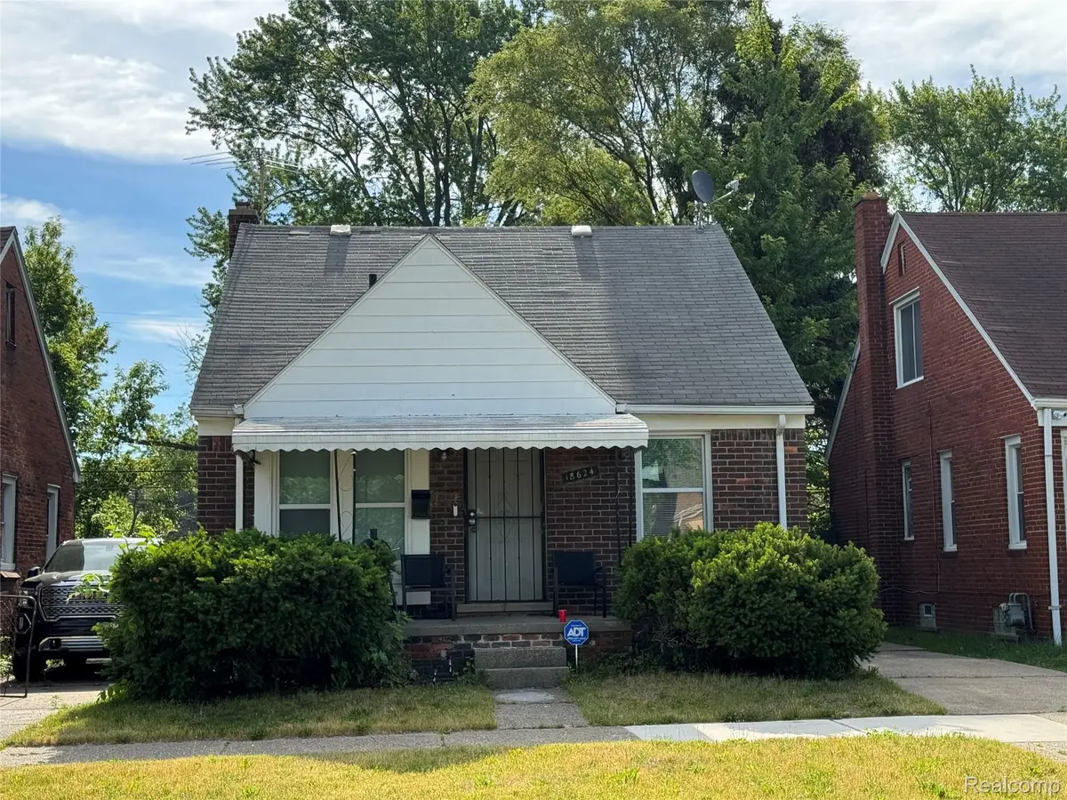 18624 Hamburg Street, Detroit, MI 48205 - #1