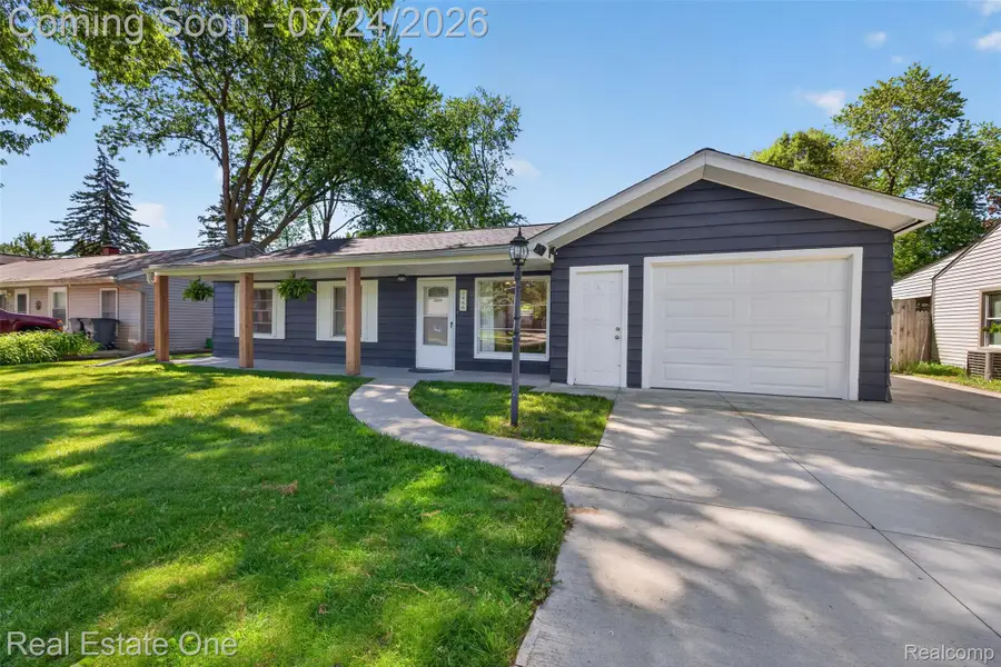2966 James Road, Auburn Hills, MI 48326 - #2