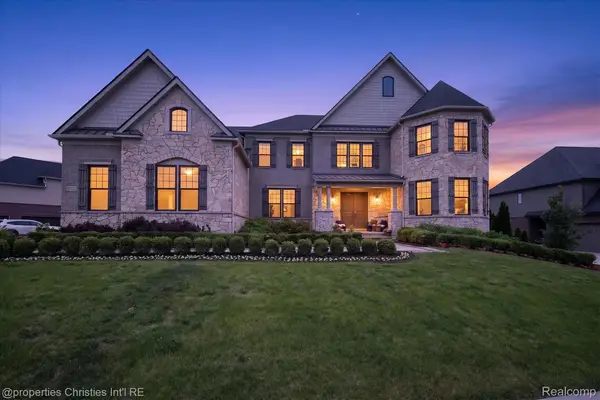 47711 Dunhill Court, Northville, MI 48167