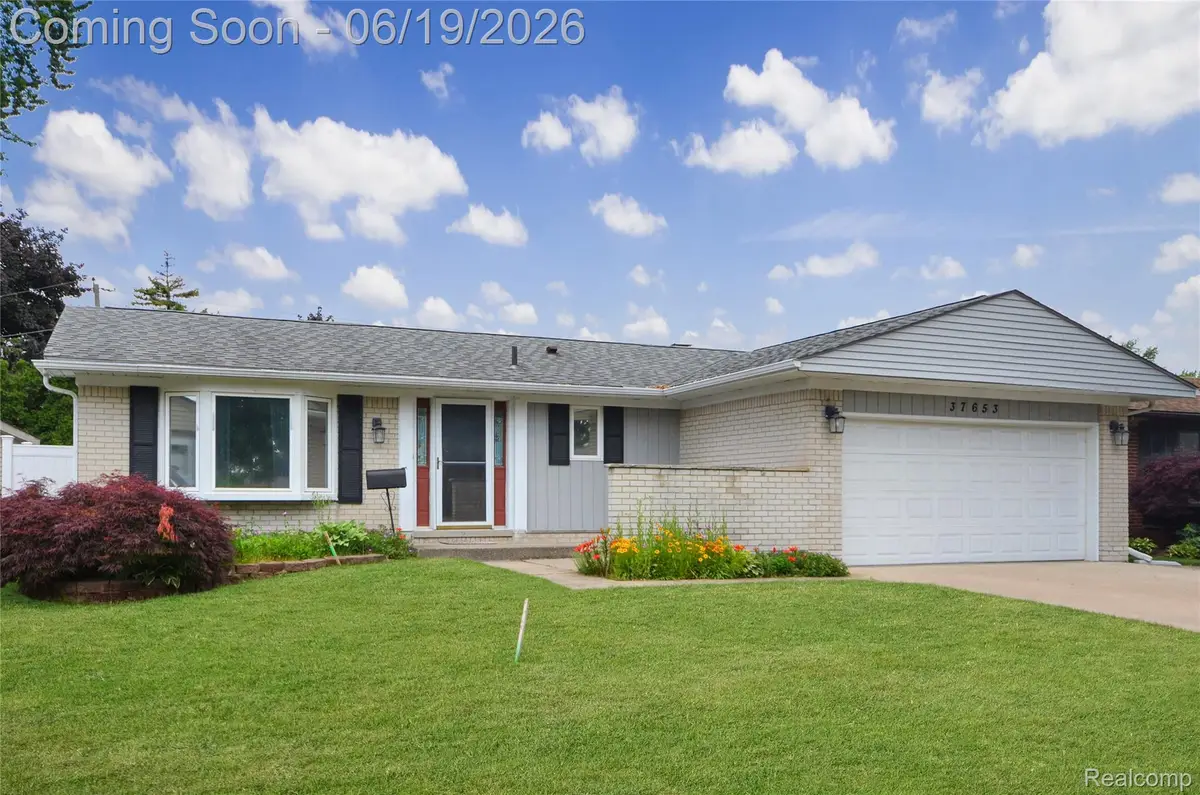 37653 Longacre Drive, Sterling Heights, MI 48312 - #1