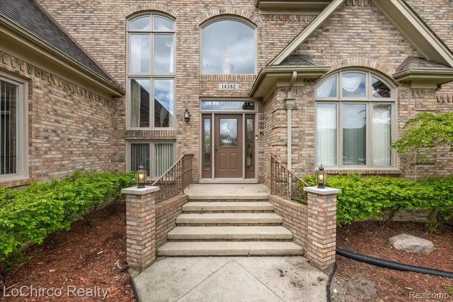 14382 Knightsbridge Drive, Shelby, MI 48315 - #3