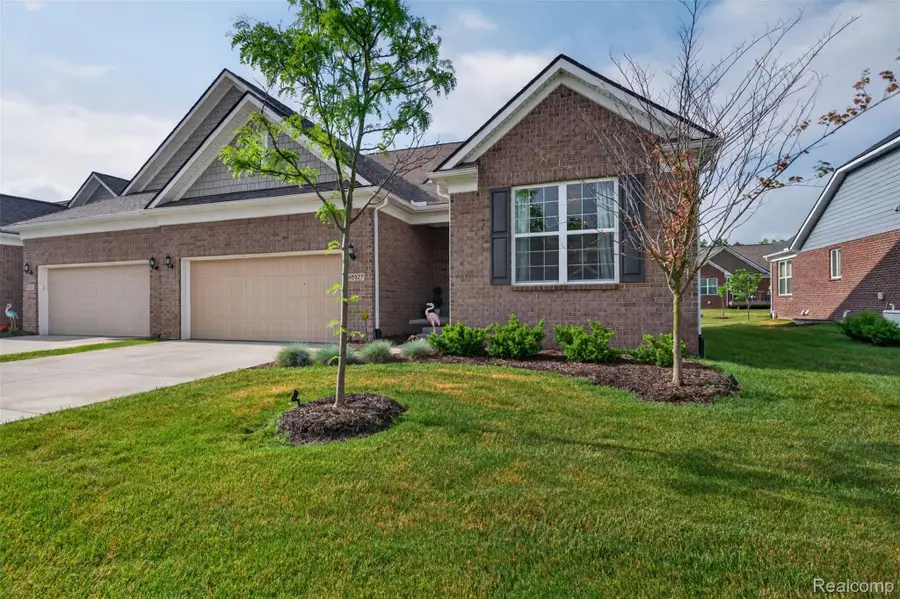 48827 Windfall Road, Novi, MI 48374 - #2