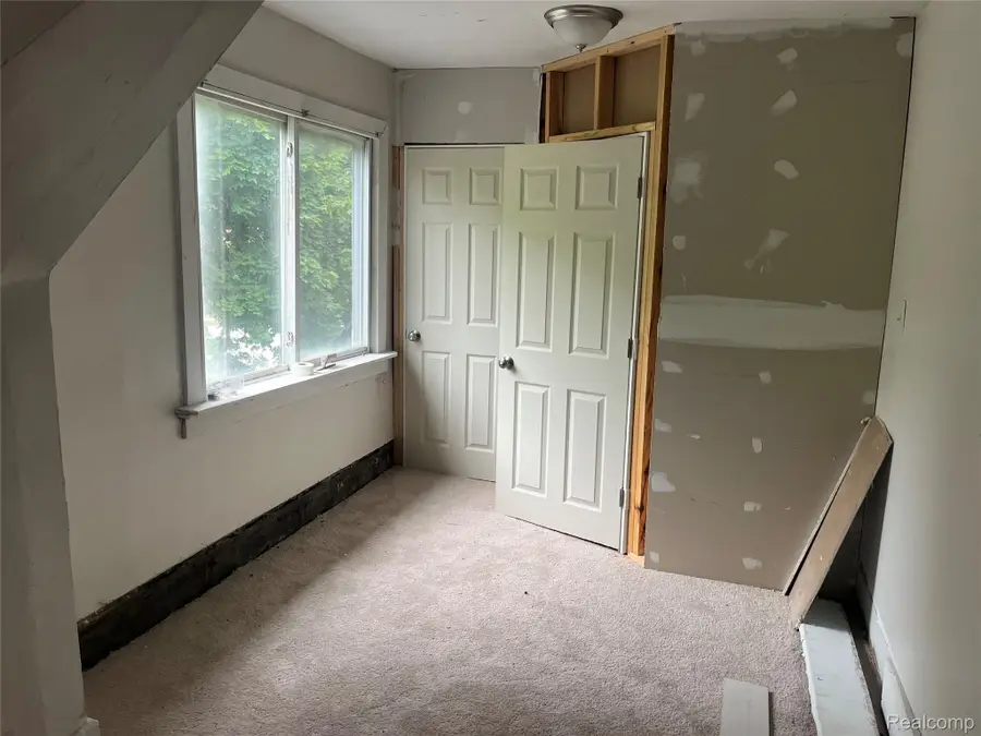 4848 Seminole Street, Detroit, MI 48214 - #3