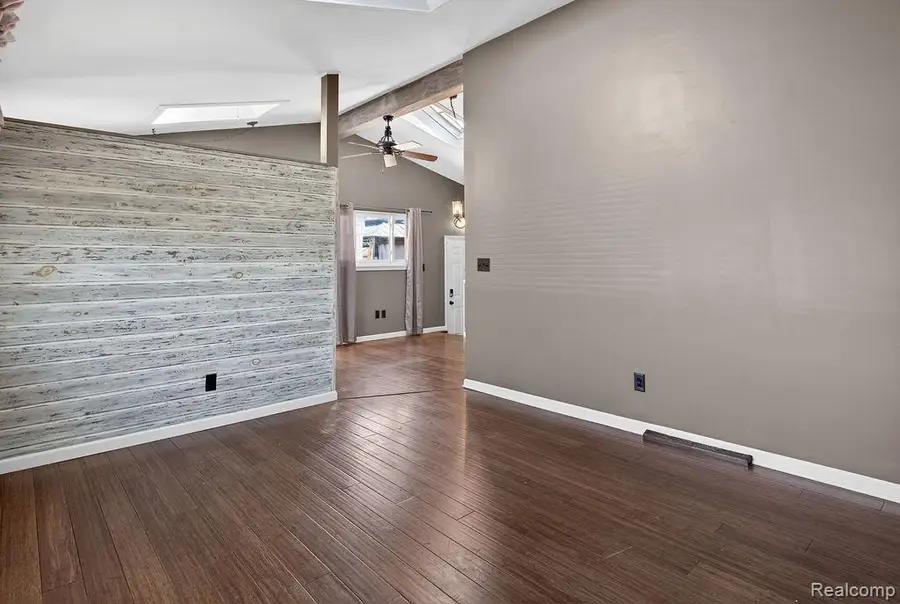 16627 Mccann Street, Southgate, MI 48195 - #2