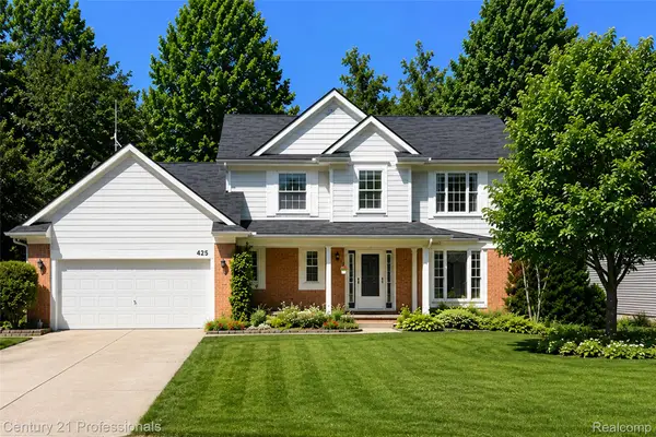 425 Cherry Grove Lane, WalledLake, MI 48390