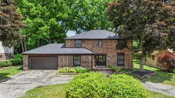 30056 Mayfair Drive, FarmingtonHills, MI 48331
