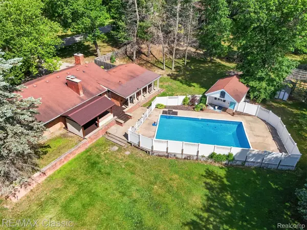 2939 Shirley Street, Milford, MI 48380